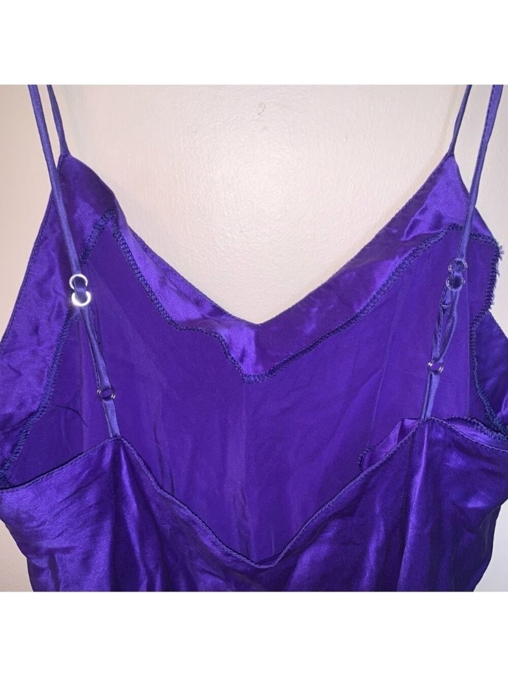 Vintage Purple Chemise 100% Silk - Picture 8 of 9